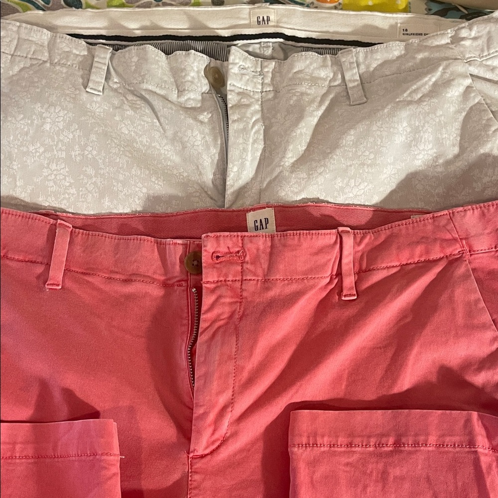 GAP Woman’s BOGO Pants